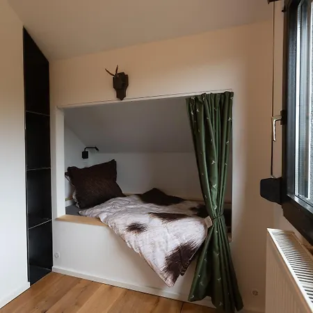 Birkenchalet, Idyllisch Am Waldrand Mit Sauna Und Kamin شاليه *